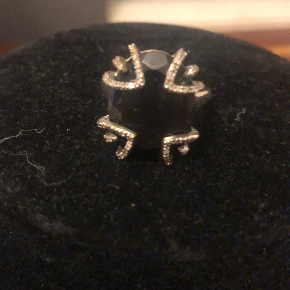 925 sterling silver ring with black onyx